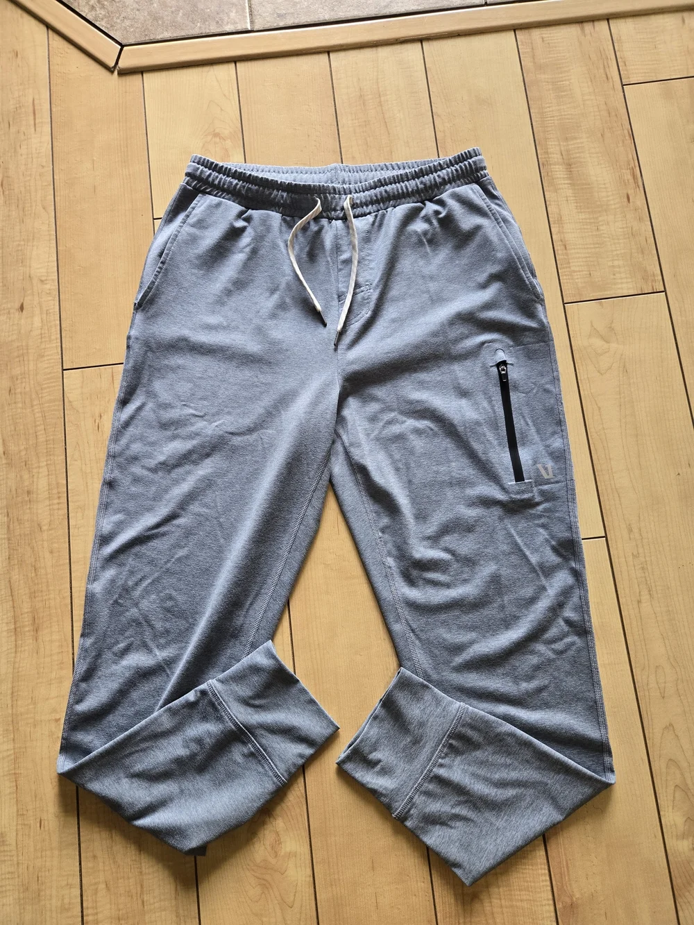 Vuori Men's Light Gray Performance Jogger Pants